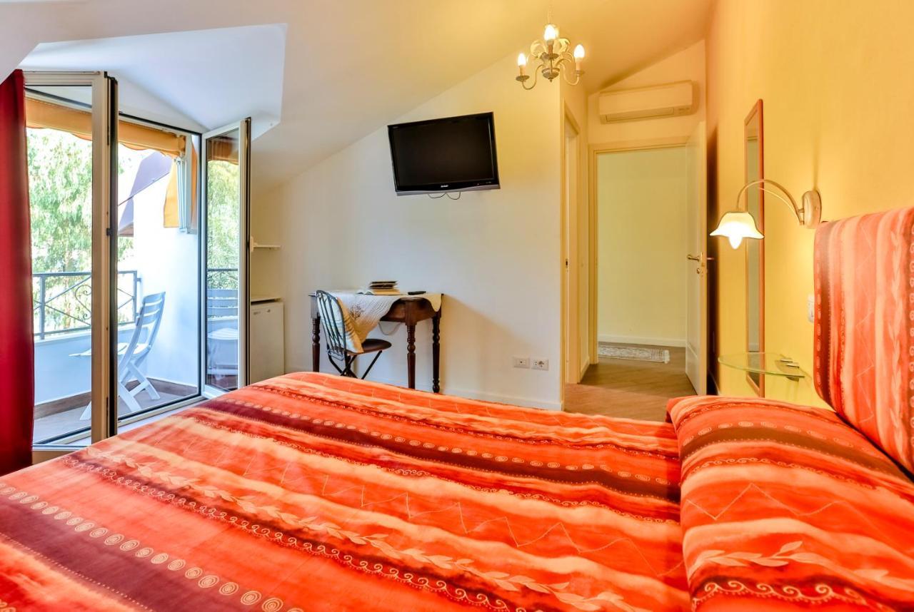 Casa Di Rossana Bed&Breakfast Sanremo Ngoại thất bức ảnh