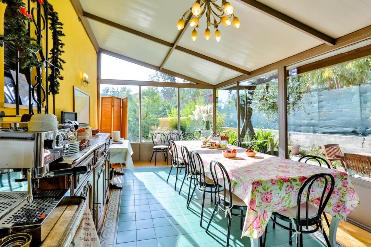 Casa Di Rossana Bed&Breakfast Sanremo Ngoại thất bức ảnh